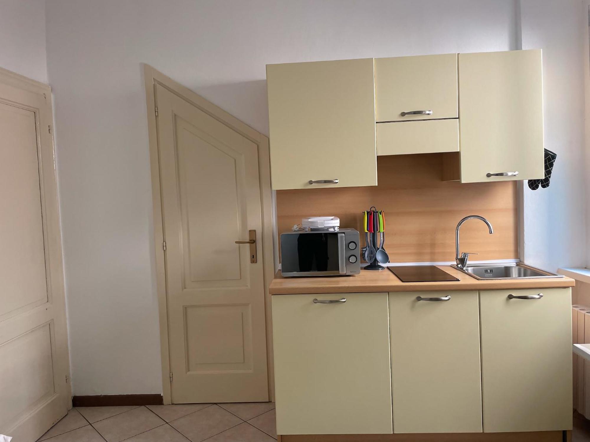 Roncati 7 Center Town Studio Apartments Bellagio Esterno foto
